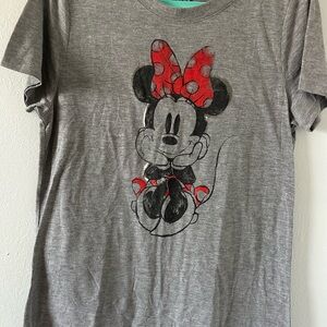 Disney Gray and Red Minnie Mouse Short Sleeve Tee